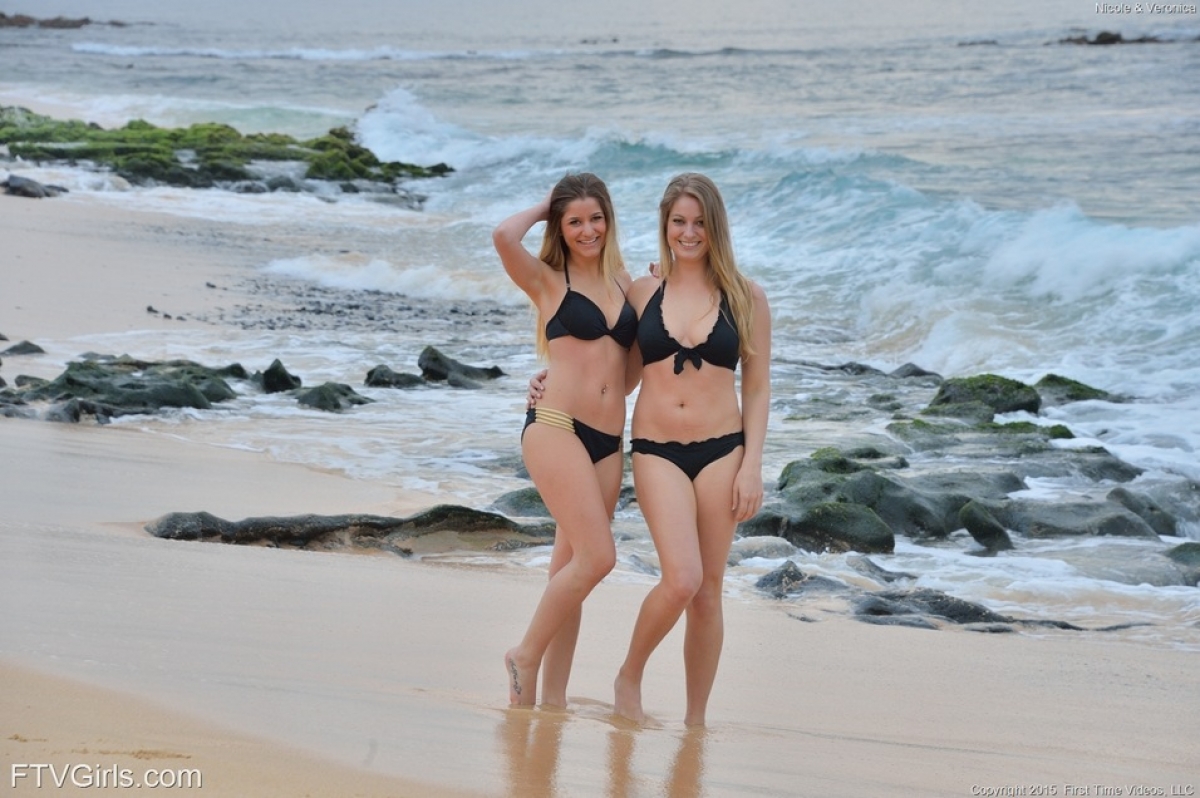 Nude Beach Friends